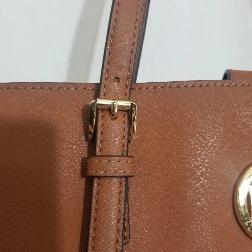 Michael Kors saffiano leather large Jet Set Tote Brown - Image 6