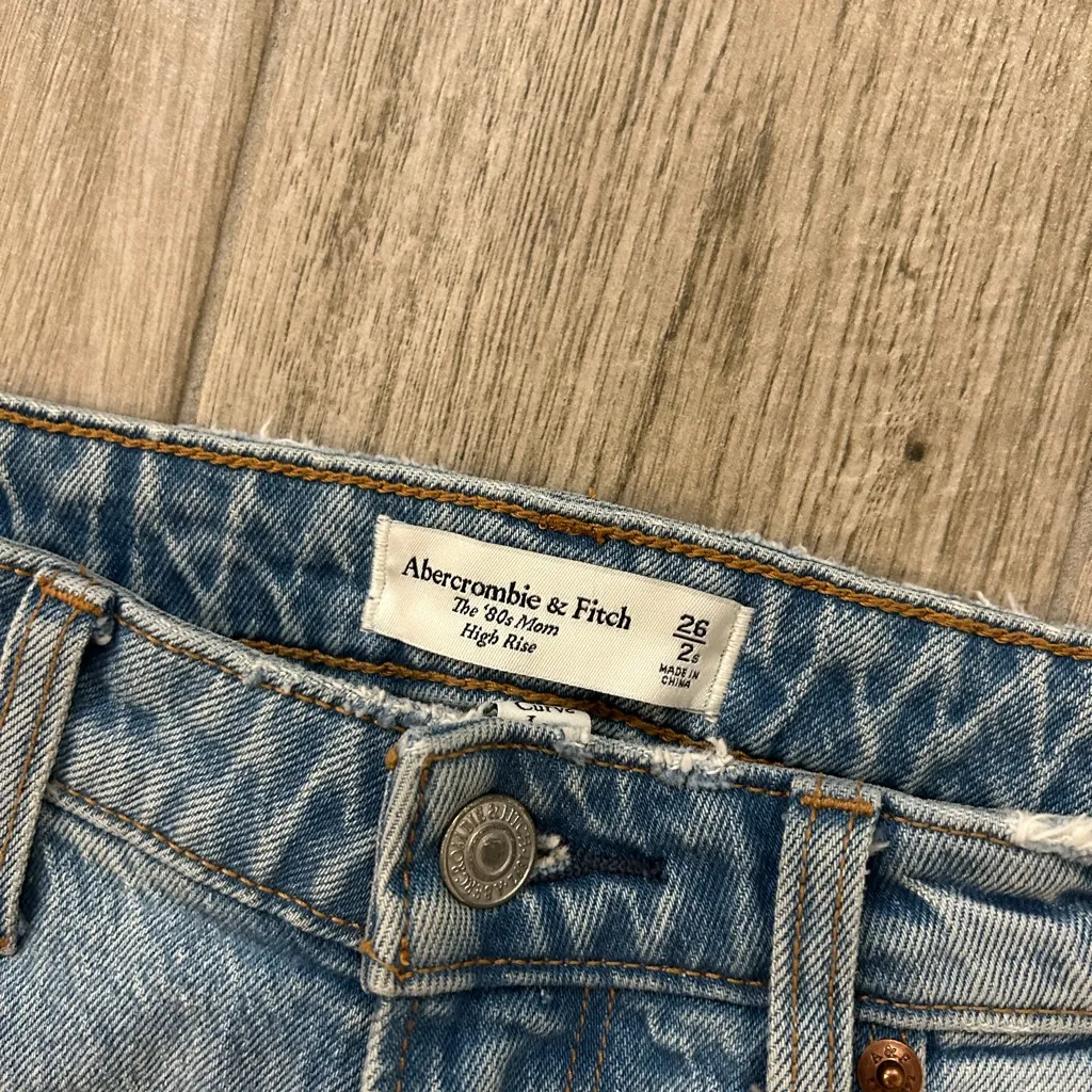 Abercrombie & Fitch Jeans - Image 2