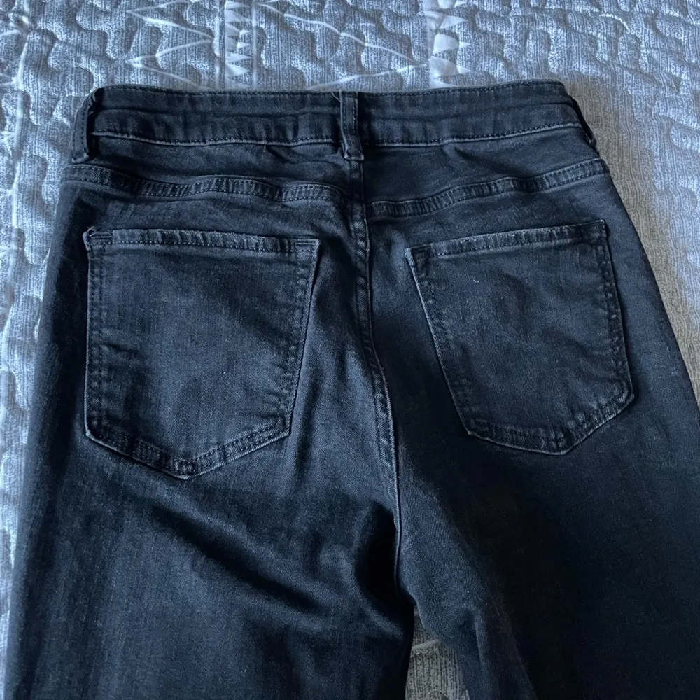 distressed denim - Image 11