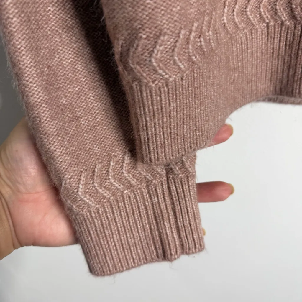 Tahari Women’s Rosey Pink Cardigan Medium Super Soft Casual Stretch Knit - Image 4