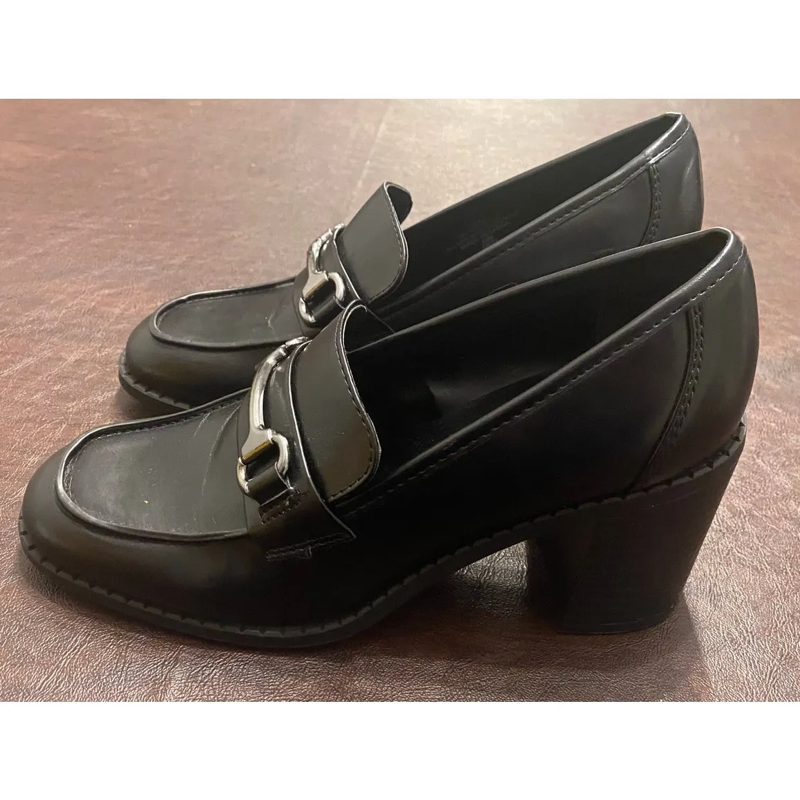 Marc Fisher Black Heeled Loafers‎ 6M Block Heel Horsebit Lug Sole Shoes Preppy - Image 2