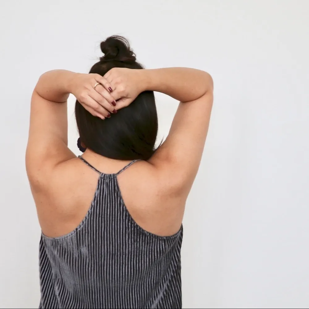 Hyfve Cecilia Crushed Velvet Pleated Shift Dress Pink - Image 4