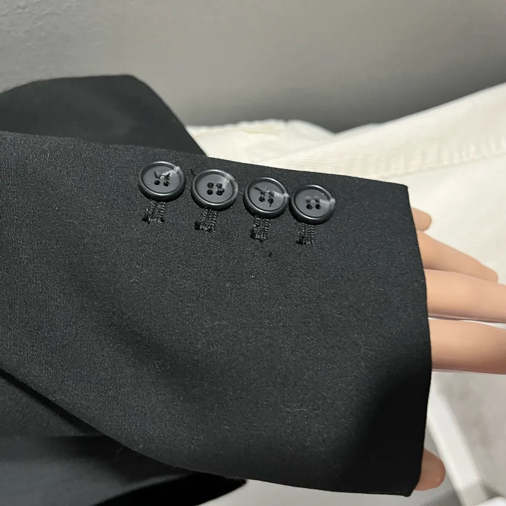 Jones New York Black  Stretch Blazer Size 10 - Image 10