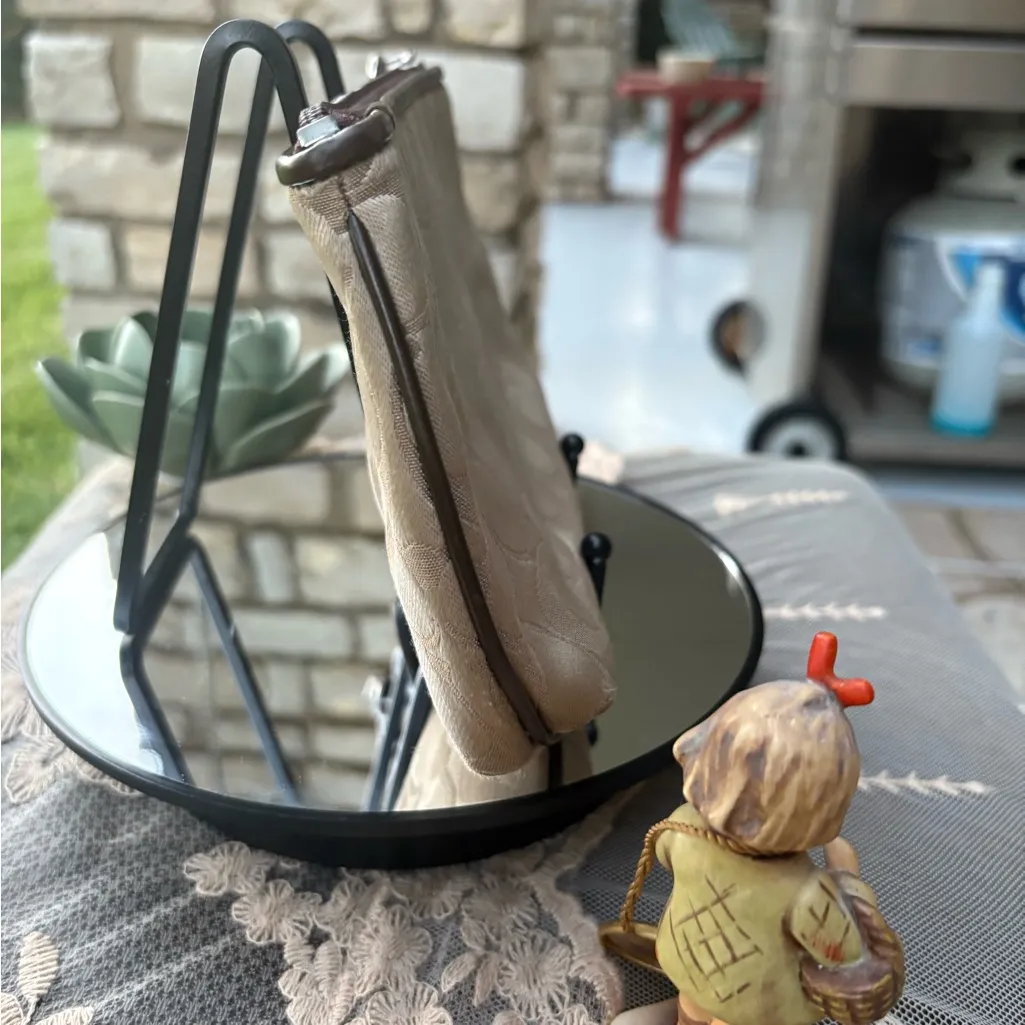 Coach Tan Signature Pleated Wristlet
FIRM ON PRICE - Image 6