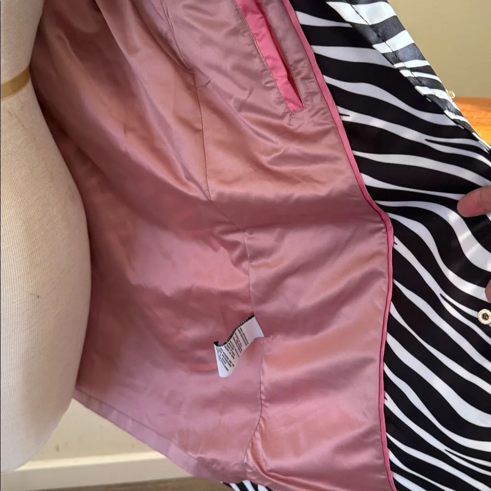 Kate Spade Black and White zebra Striped rain coat XS - Image 11