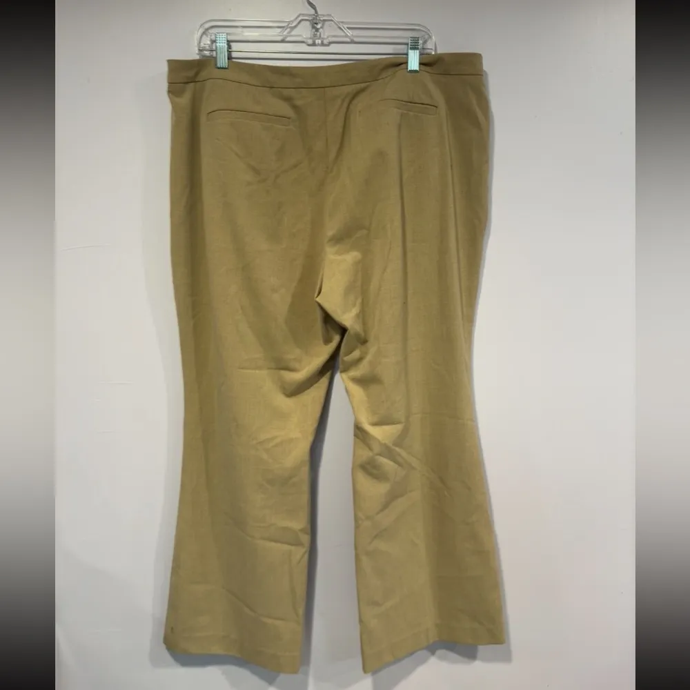 Khaki colored New York and Company wide leg dress pants‎ Tan Size 18P - Image 3