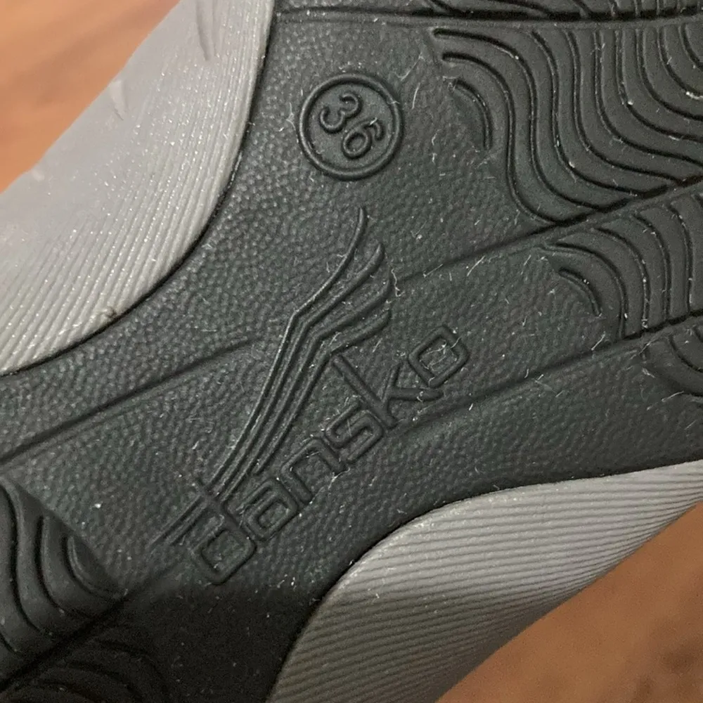 Dansko Women’s Harriet Size 36 Black Slip On Stretch Sneakers/Shoes - Image 7