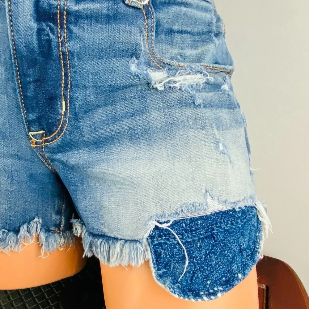 Womens 12 360 Super Stretch Shortie AEO Denim Peekaboo Shorts - Image 4