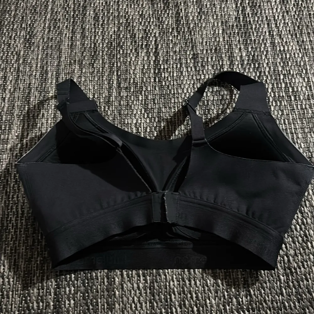Lululemon  Fine Form Bra - Image 2