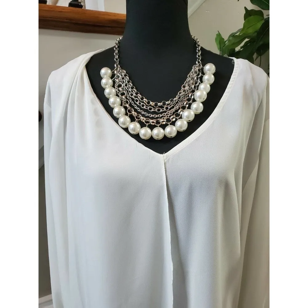 Hayden Women's White 100% Polyester Long Sleeve V Neck Casual Top Shirt - Image 2