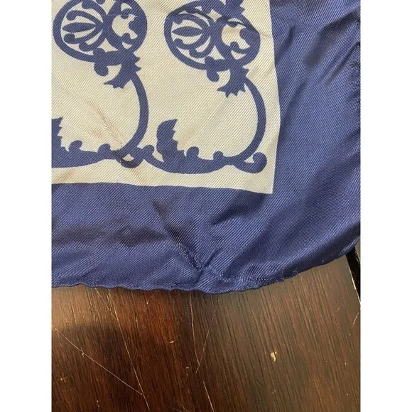 Vintage Blue‎ and Gray Scarf 100% Acetate Made in Italy 27x 27 Inches square Blue - Image 2