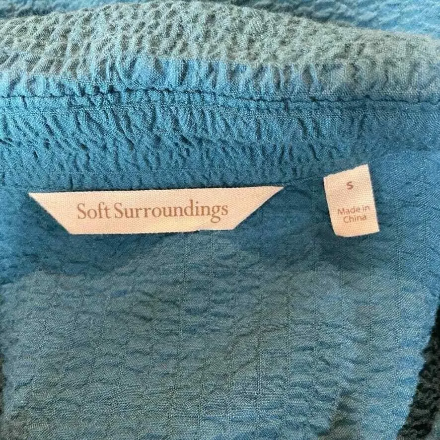 Soft Surroundings Button Front Shirt Womens Small Blue Mother Pearl Buttons - Image 6