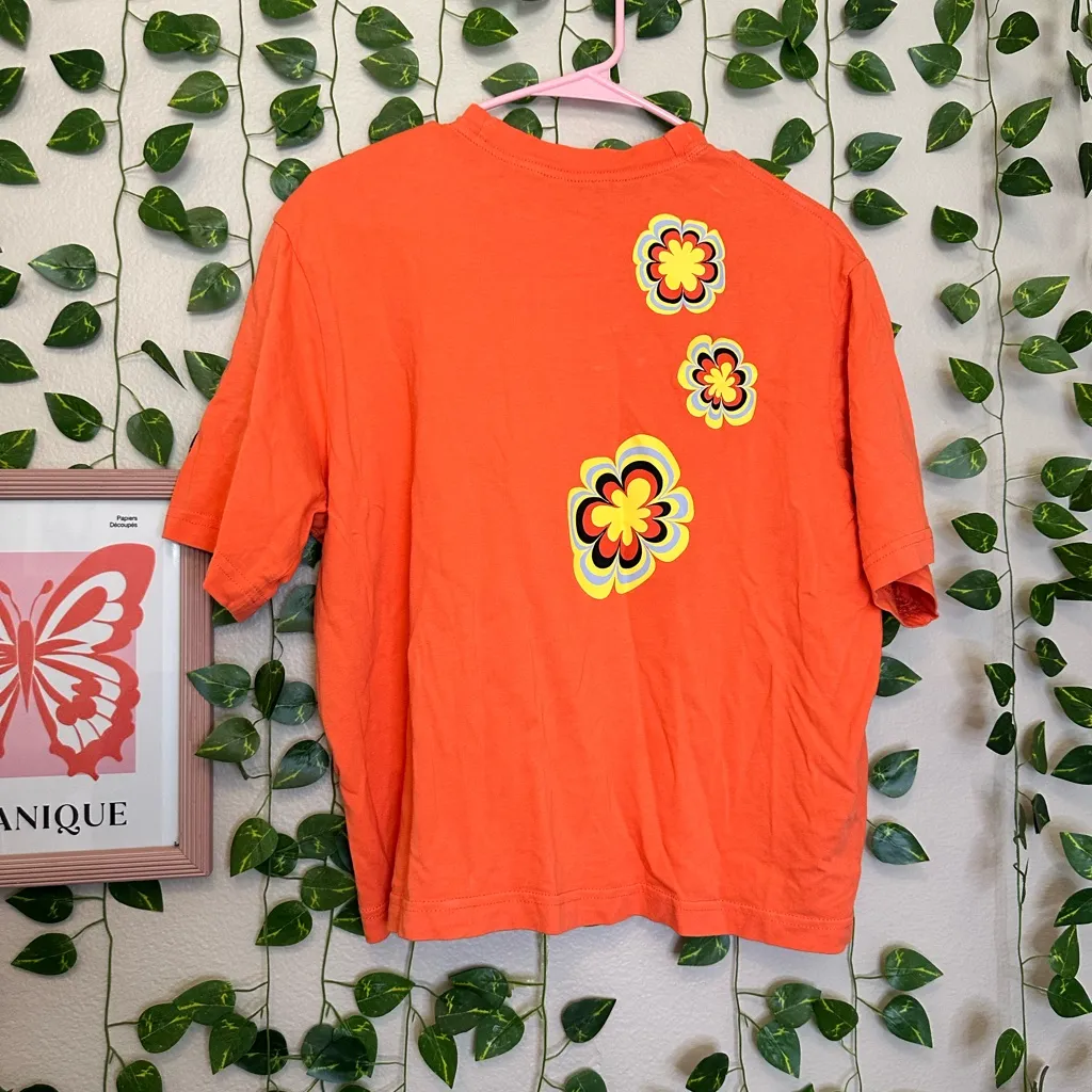 Nike Vibrant Orange Tee with Sun Graphic - Image 5