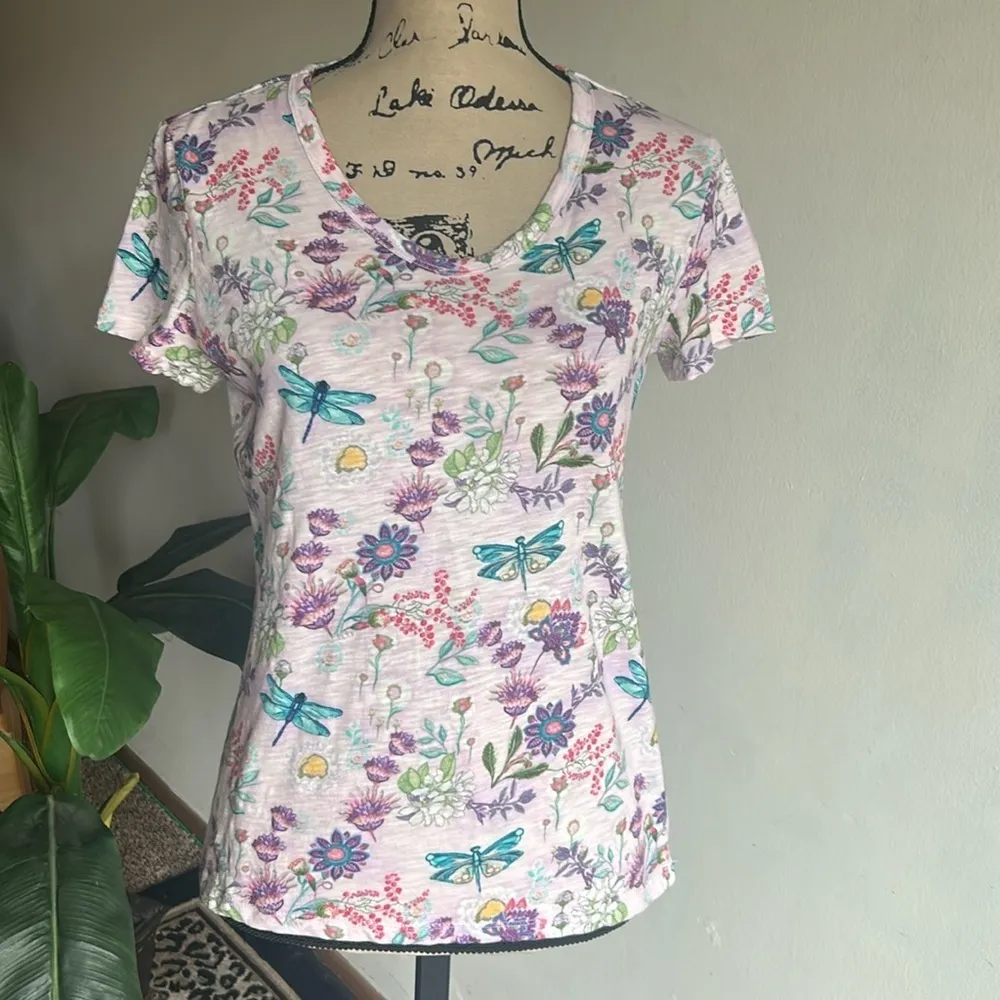 Sundance Butterly Firefly V-Neck Short Sleeve Lavender Tee Shirt Top Size XS - Image 6