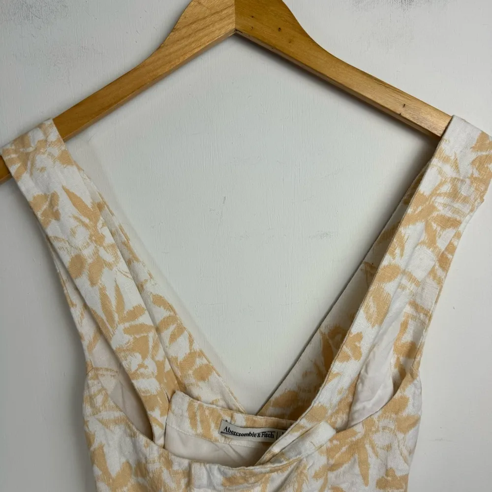 Abercrombie & Fitch Linen Blend Top Vest Sz Medium Floral Print - Image 13