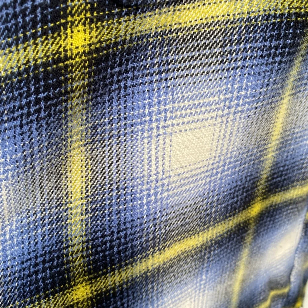 Unisex Levi’s Plaid Worker Flannel Layering Button Up Long Sleeve Overshirt - Image 5