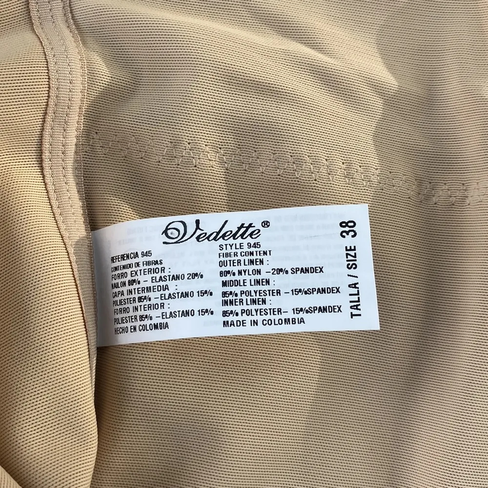 Shapewear Front Zipper Size Large New with Bag Tan - Image 7