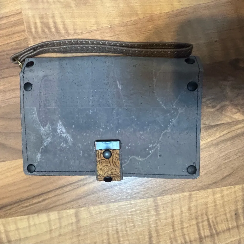 Bundle 4 wallet clutch wristlets light grey green brown and multi all preloved Gray - Image 7