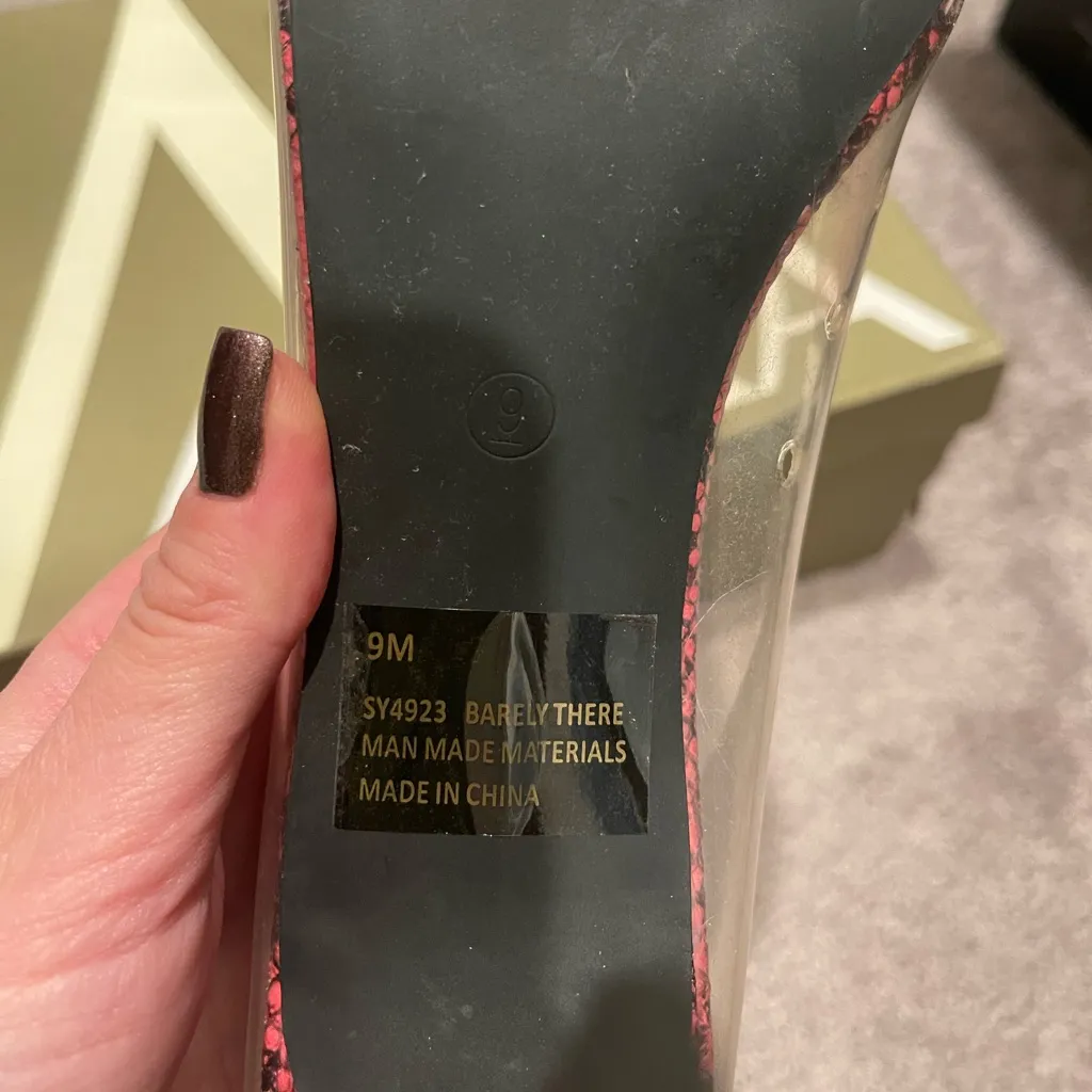 NWOT CAPE ROBBIN CLEAR  TRANSPARENT PINK SNAKE PUMPS 9 - Image 6