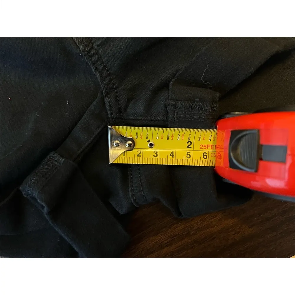 So - Low-Rise Favorite Shortie Shorts - Black (Size 9) - EUC - Image 6