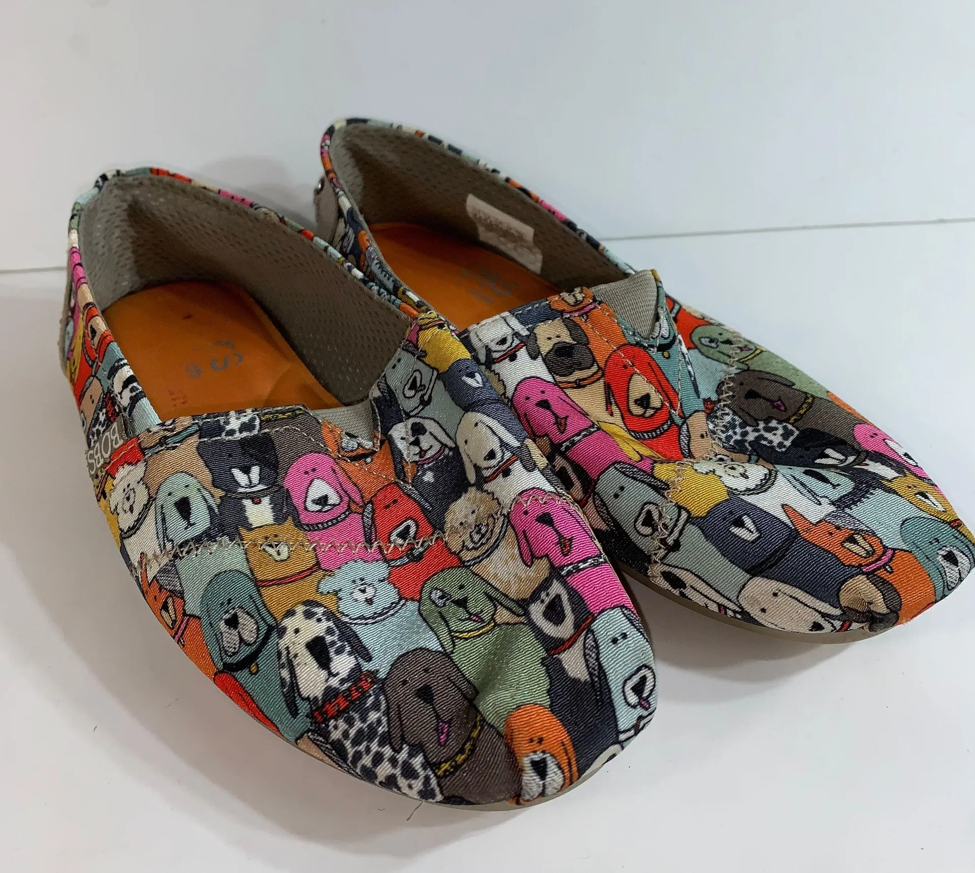 Bobs For Dogs Womens Size 6.5 Slip-On Shoes Memory Foam - Image 6