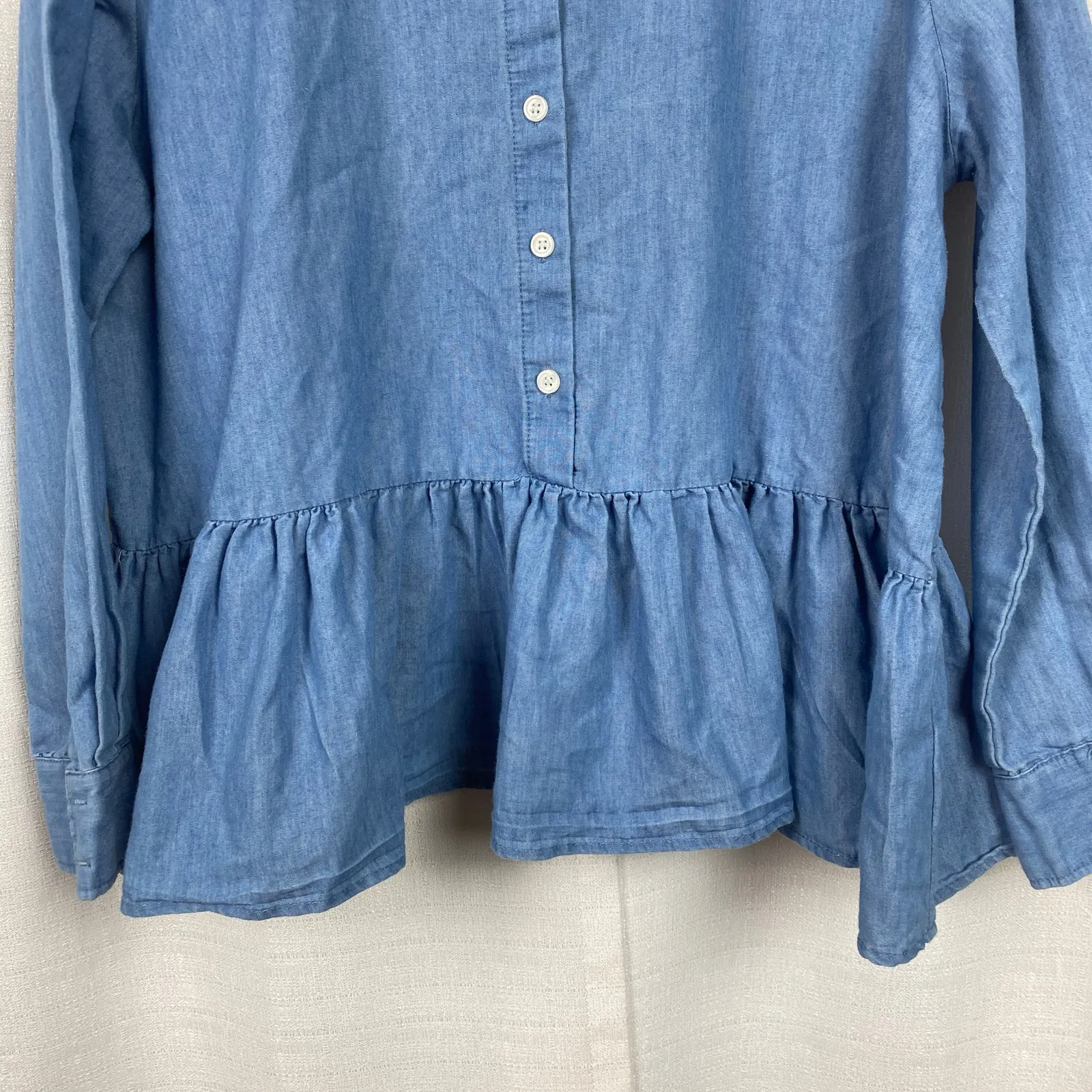 Tuckernuck Pomander Place Chambray Babydoll Top Sz.S Blue - Image 5