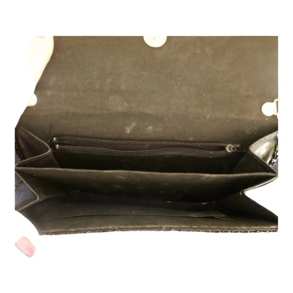 Vintage Bold Eye Catching Black Metallic With Gold Hardware Shoulder Bag - Image 6