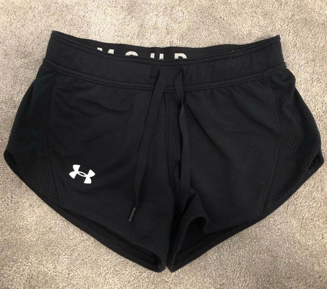Under Armour Shorts Athletic - Image 2