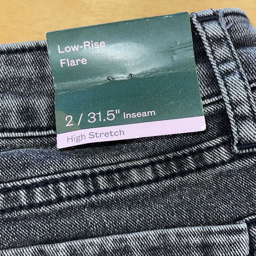 Wild Fable Womens Low Rise High Stretch Whiskered Flare Jeans Vintage Black Size - Image 5