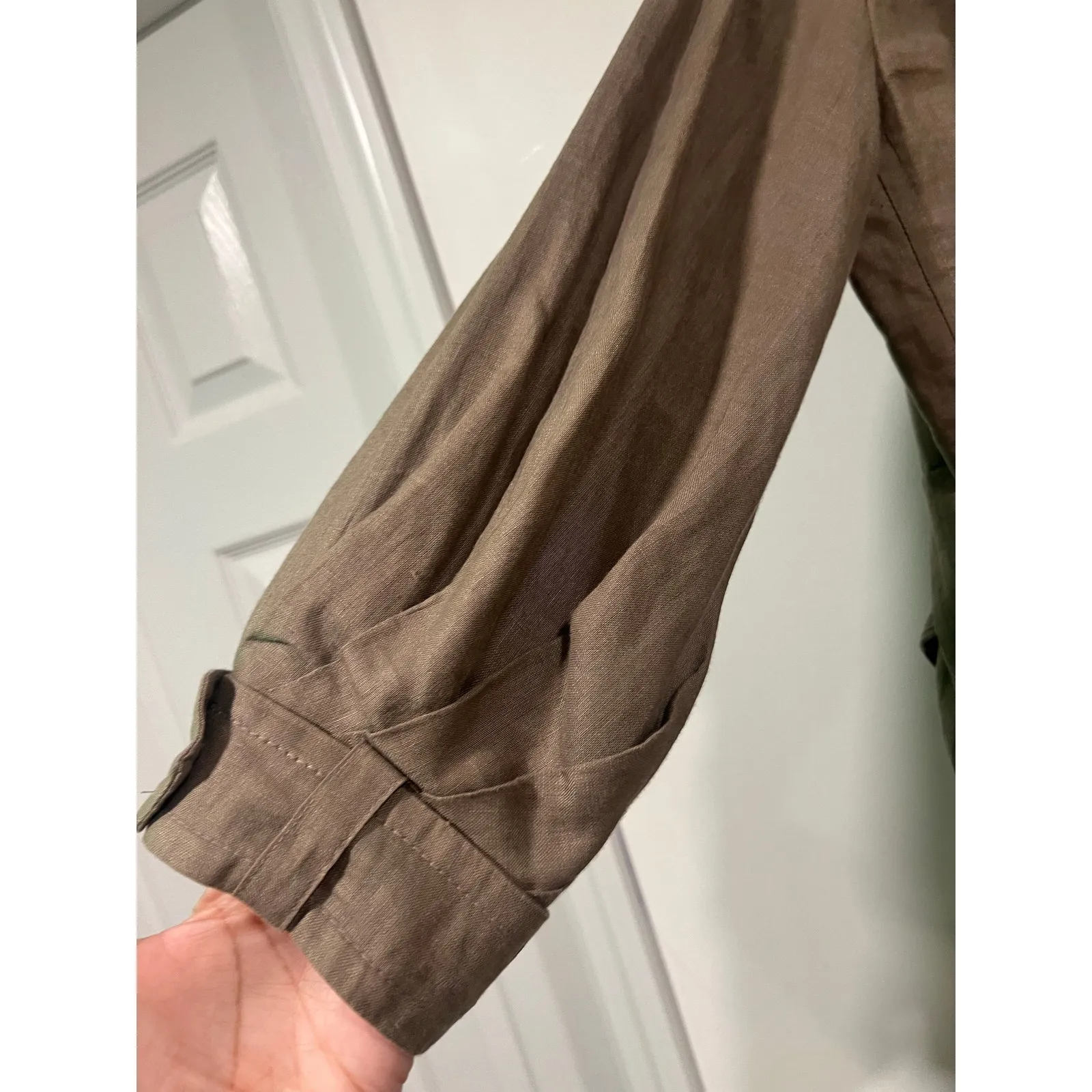 Women’s Korean Fashion Minimalist Linen Front Tie Blouse Khaki Small - Image 8