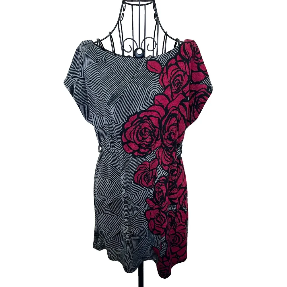 EUC Geometric Rose Knit Dress |  Abstract Fuschia Floral Pattern - Image 2