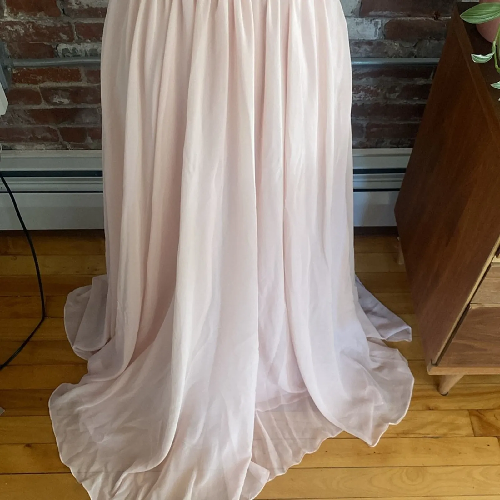 Dear Cleo Bellini Pink V Neck Alexa Maxi Halter Dress Size 2 NWT - Image 3