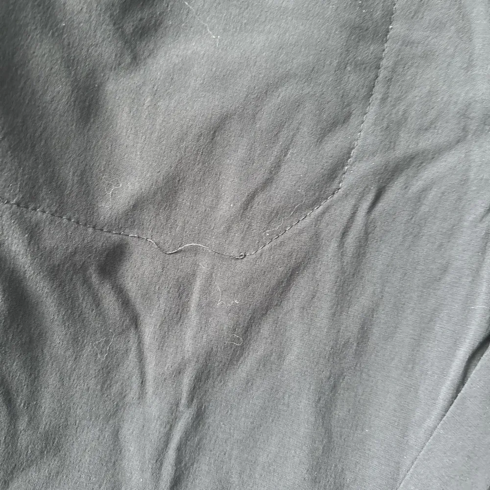 Columbia Women’s Black Hiking Shorts - Image 4