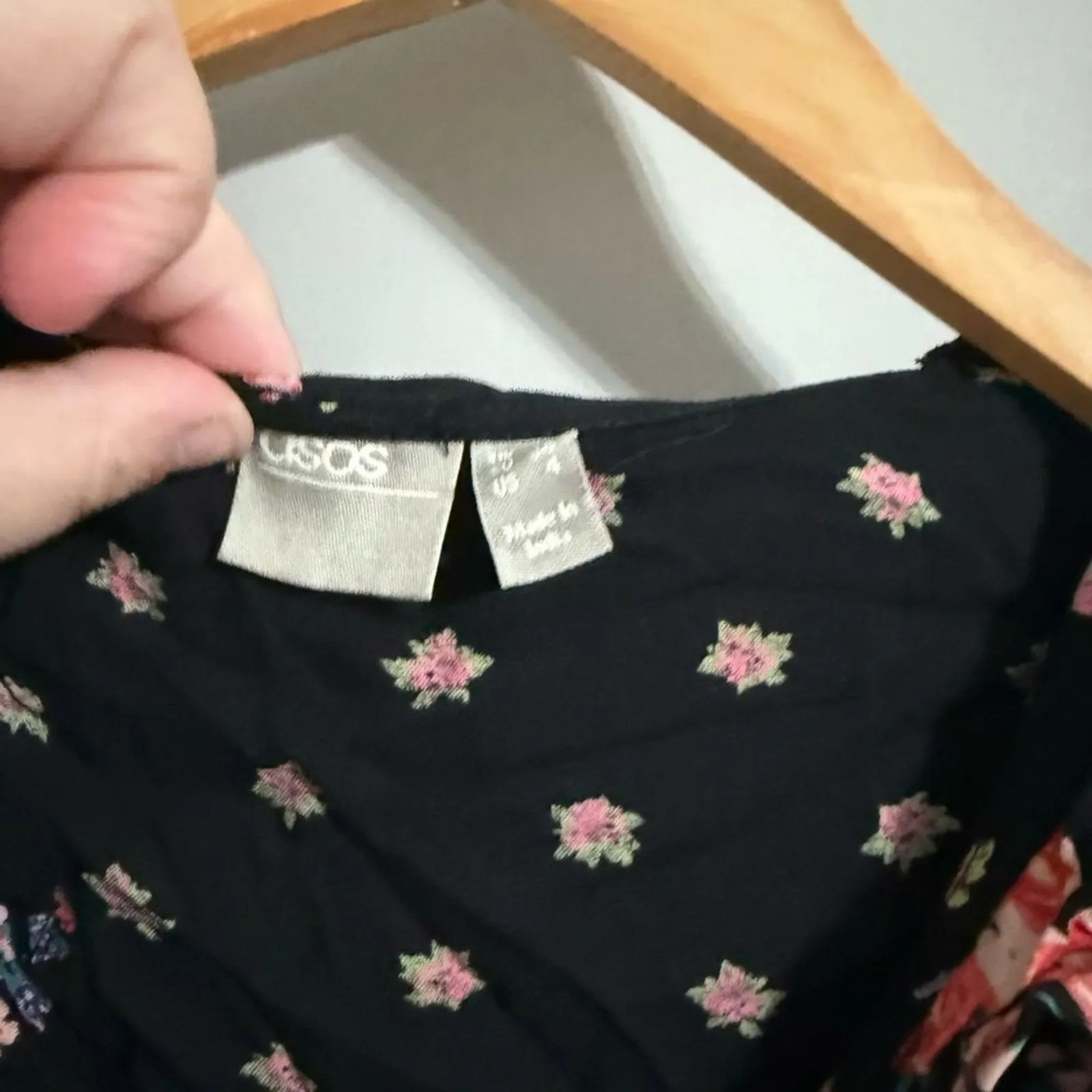 ASOS‎ Floral Print Ruffle V Neck Long Sleeve Black Mini Dress Women US 4 - Image 3