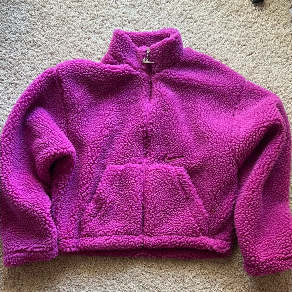 Nike Pink Purple Sherpa Active Faux Fur Cropped Jacket in Magenta - Image 6