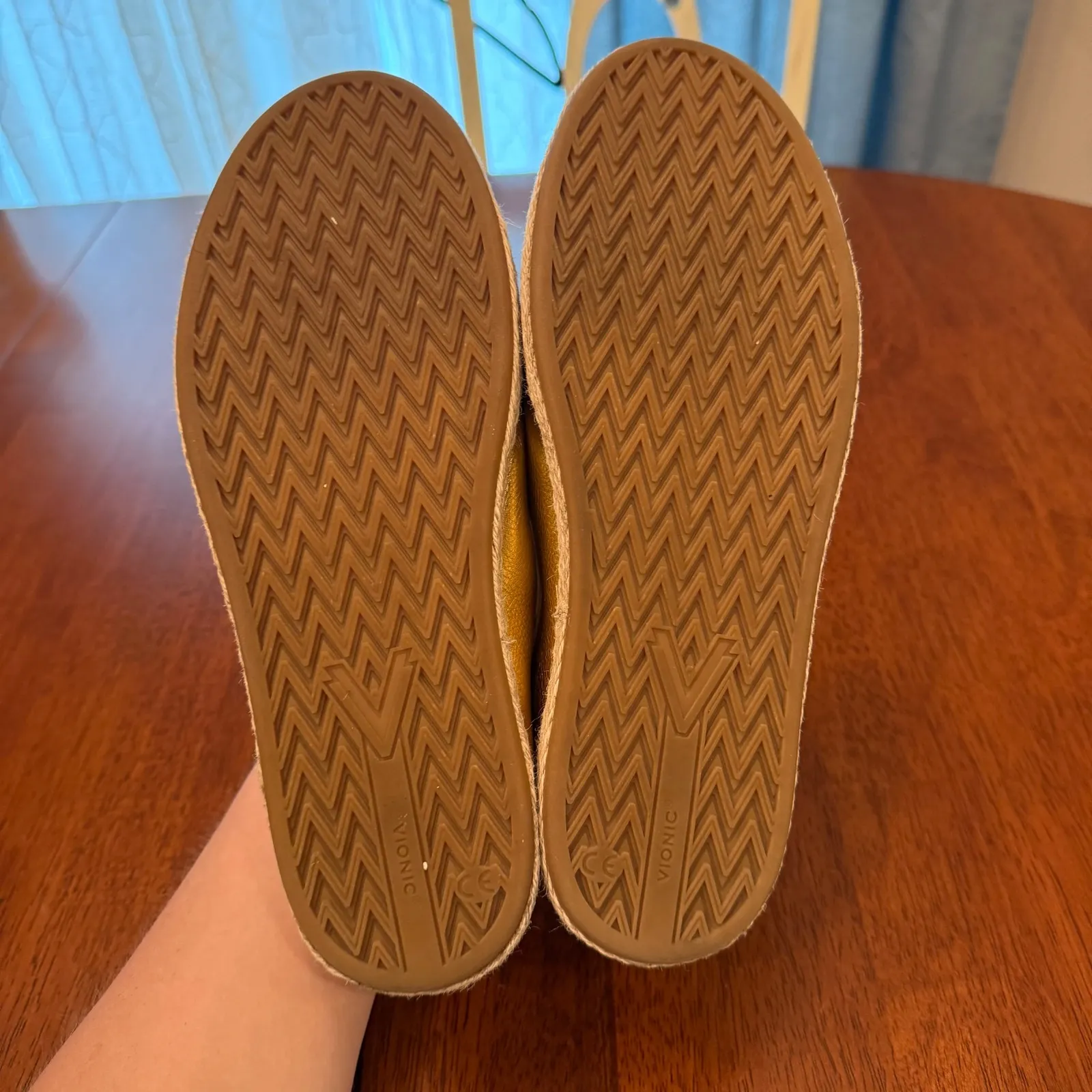 Vionic Bay Summer Loafer Boat Shoe Slip On Gold Leather‎ Jute Trim Size 10 - Image 9