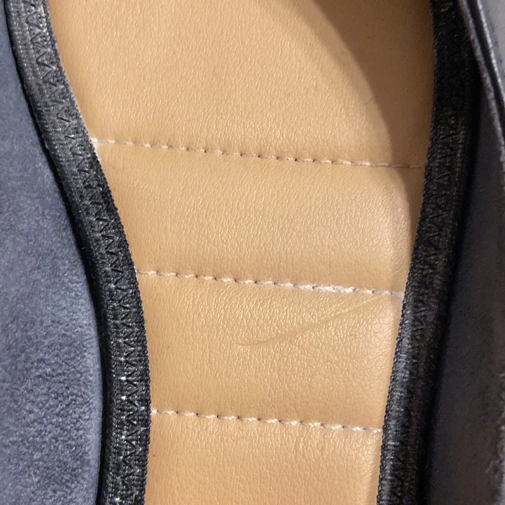 Me Too Flats size 6 leather color black Very good condition see all photos - Image 6