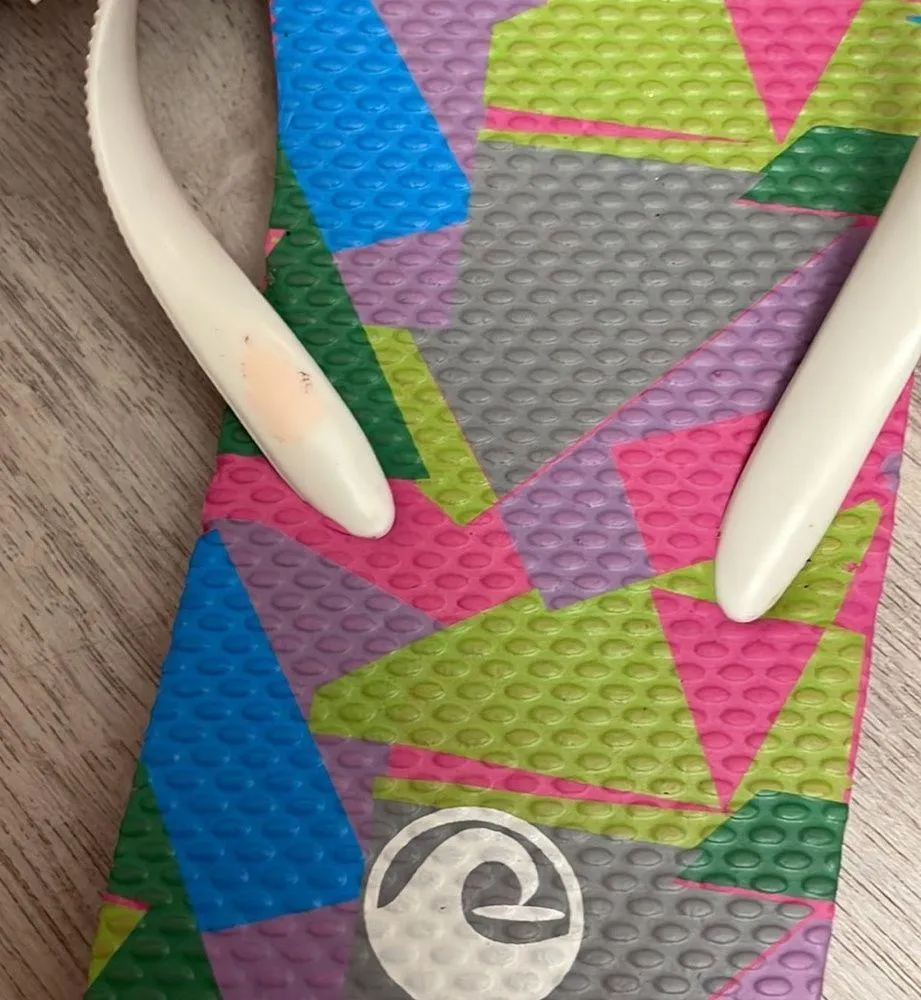 NWT - Pacific Dreams Pink with White Flip Flops Size L (9-10) - Image 10