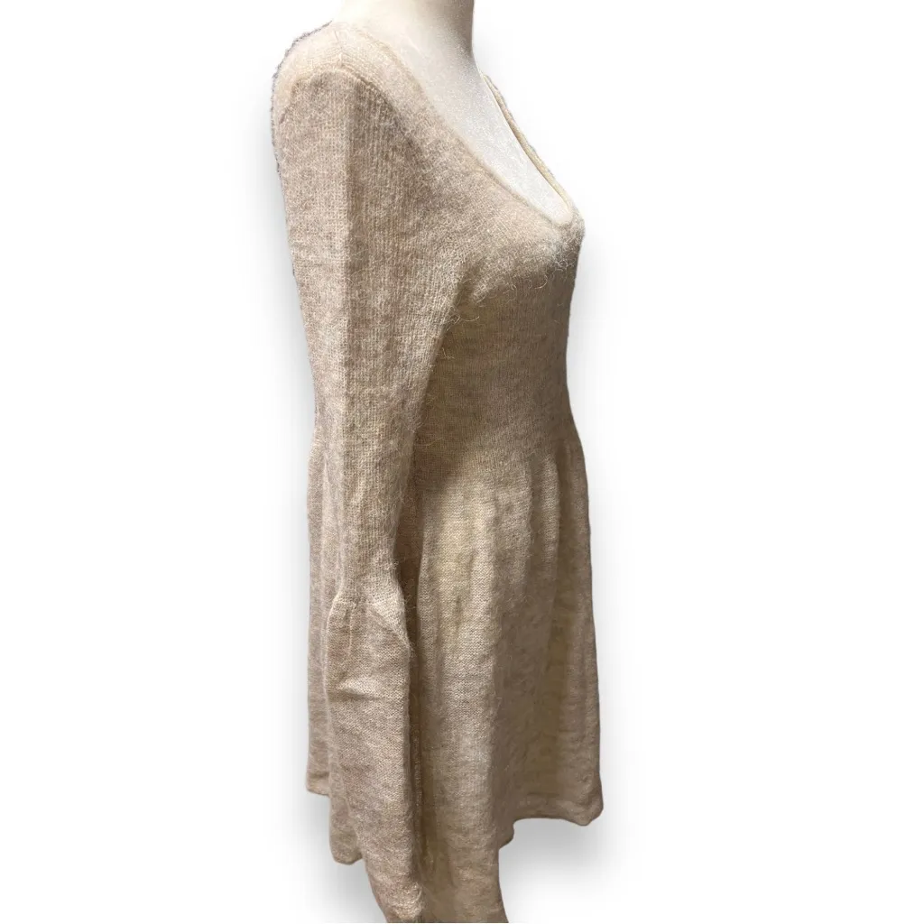 Free people y2k babydoll sweater dress size medium - Image 3