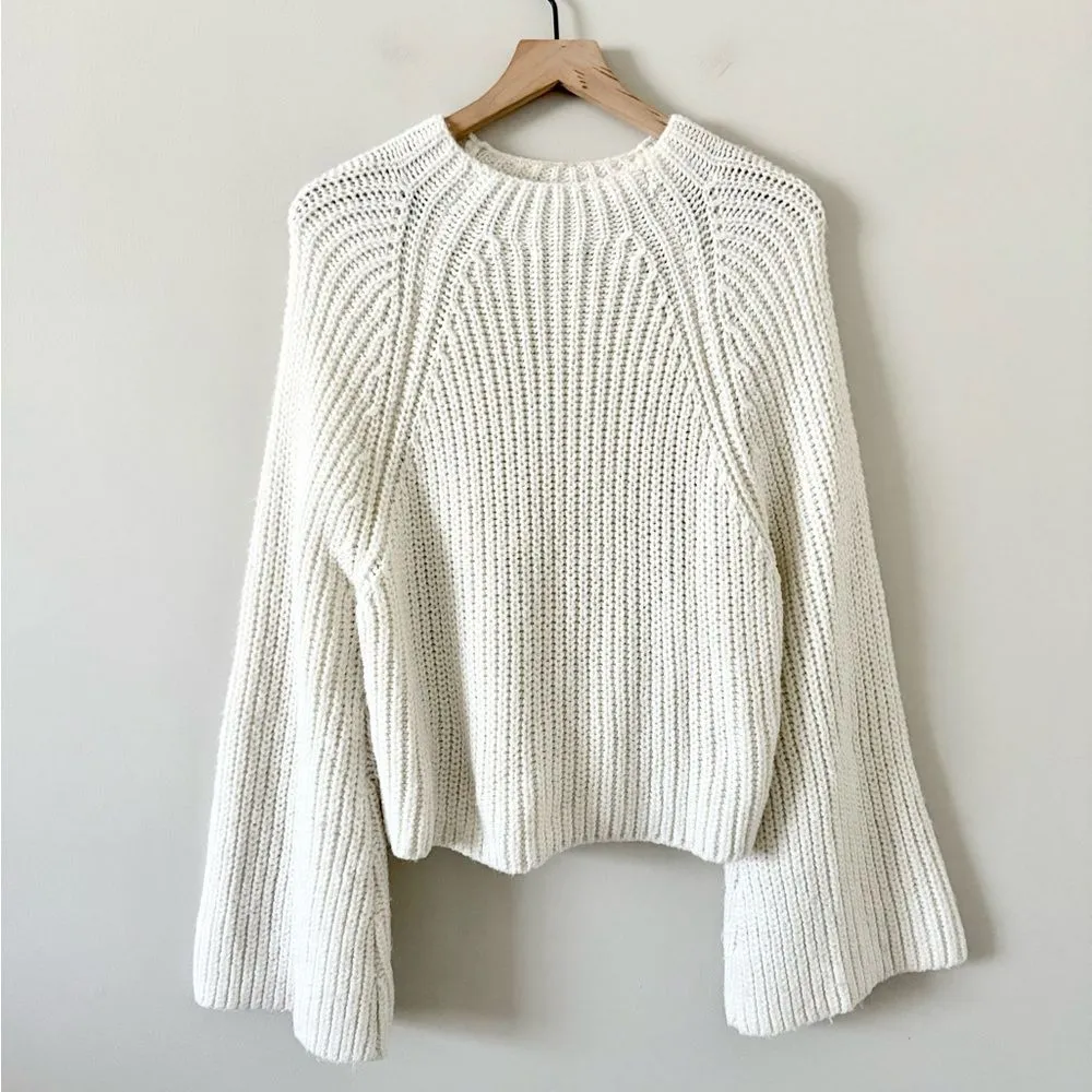 Amuse Society Flare Sleeve Knit Crew Neck Sweater in Cream - Size S - Image 2