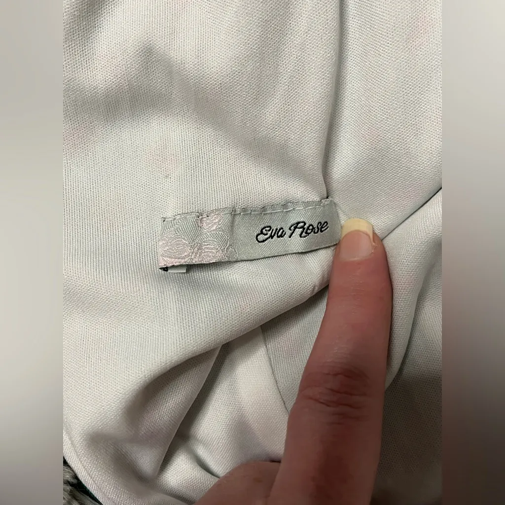 Eva Rose Women’s Green Cherry Dress Size Tag Missing Pit To Pit 16” - Image 5