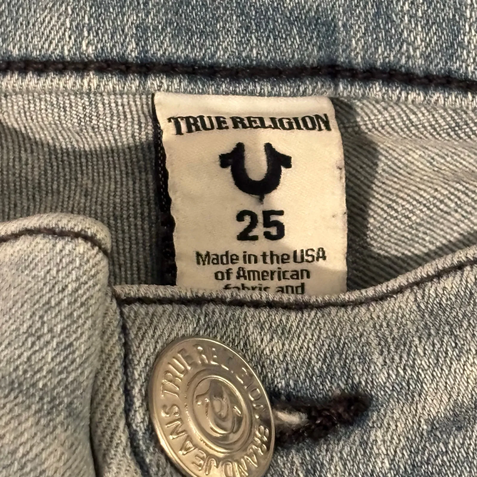 True Religion Becca Mid-Rise Bootcut Jeans - size 25 - Image 4