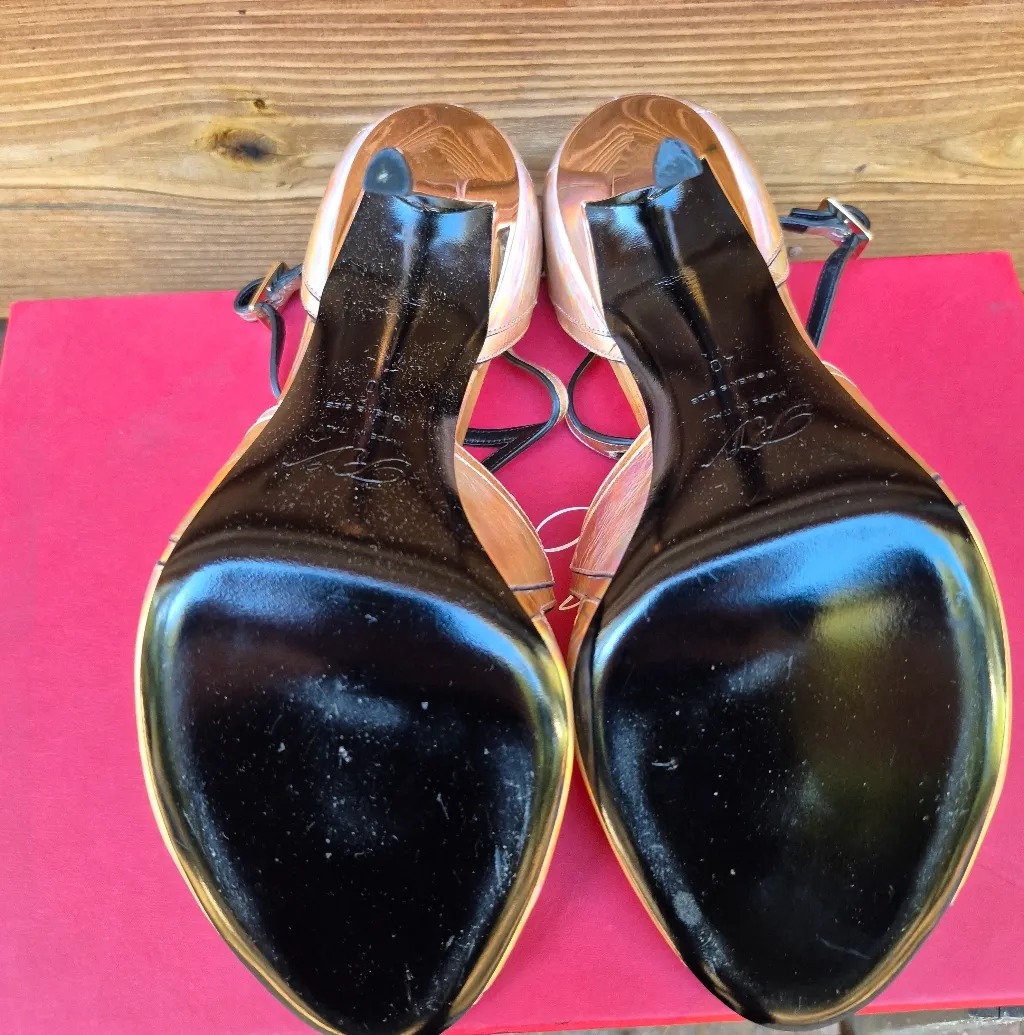 Roger Vivier IRIDESCENT Leather Heels 10 Pink - Image 9