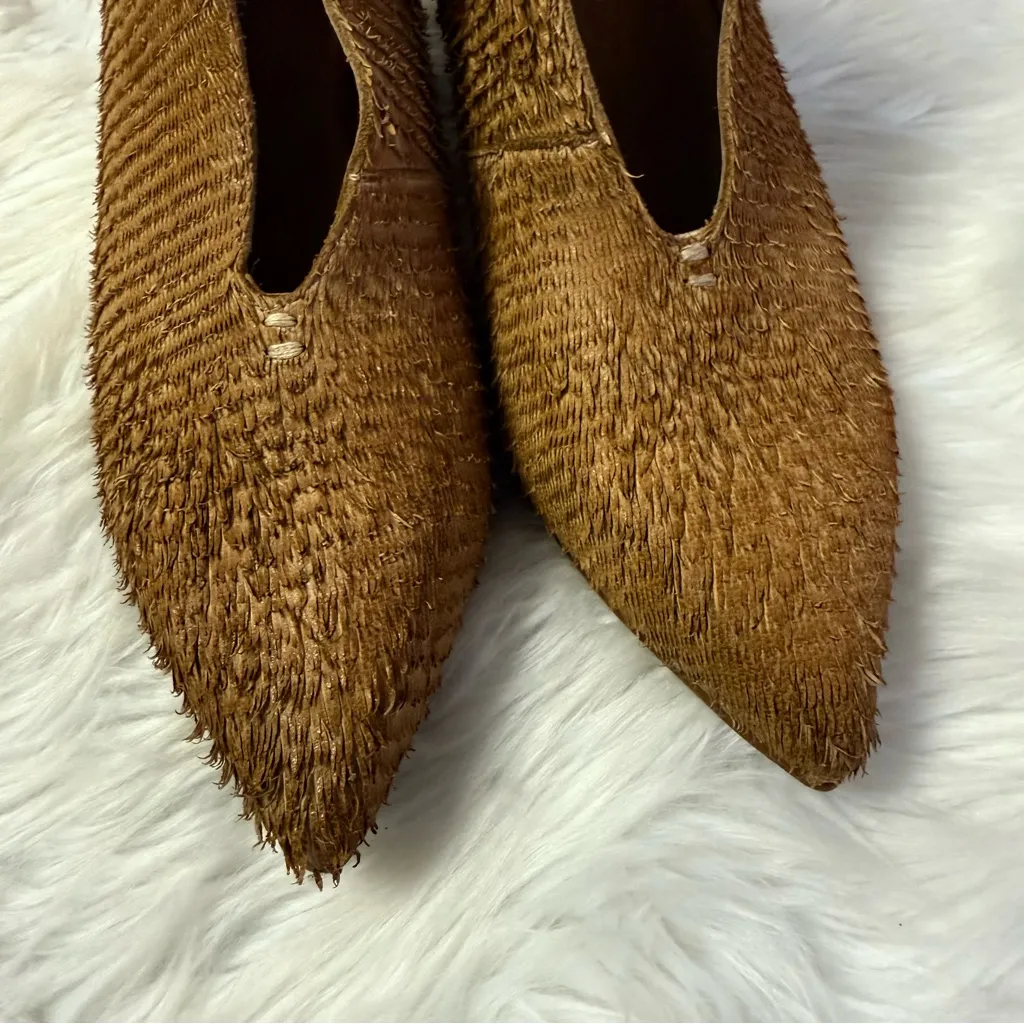 Antelope Brown Textured Handwoven Pumps Size 39 / 8.5–9 Leather Lined Heels - Image 3