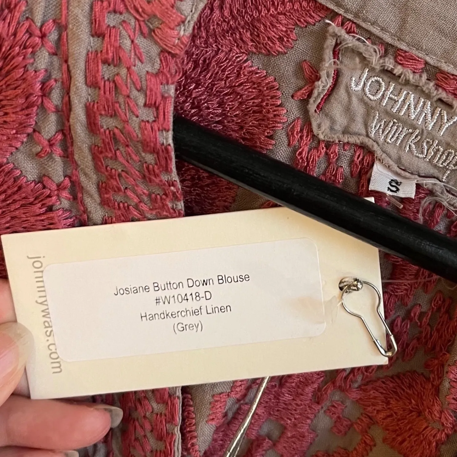 JOHNNY WAS Josiane Button Down Blouse Handkerchief Linen Grey Embroidered Small - Image 4