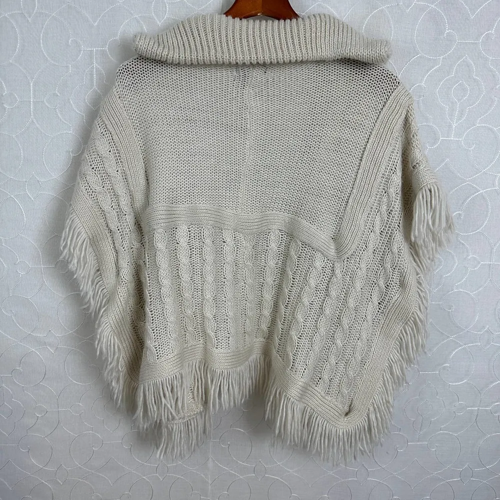 Madden NYC Womens Ruana Sweater OS Cream Open Front Fringe Cable Knit Poncho Size undefined - Image 5