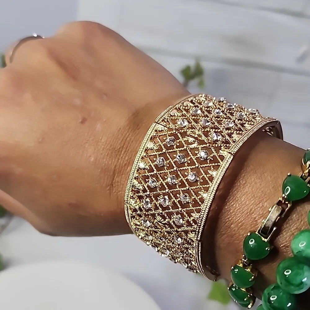 Wide Gold with CZ Filigree Stretch Bracelet - Image 4