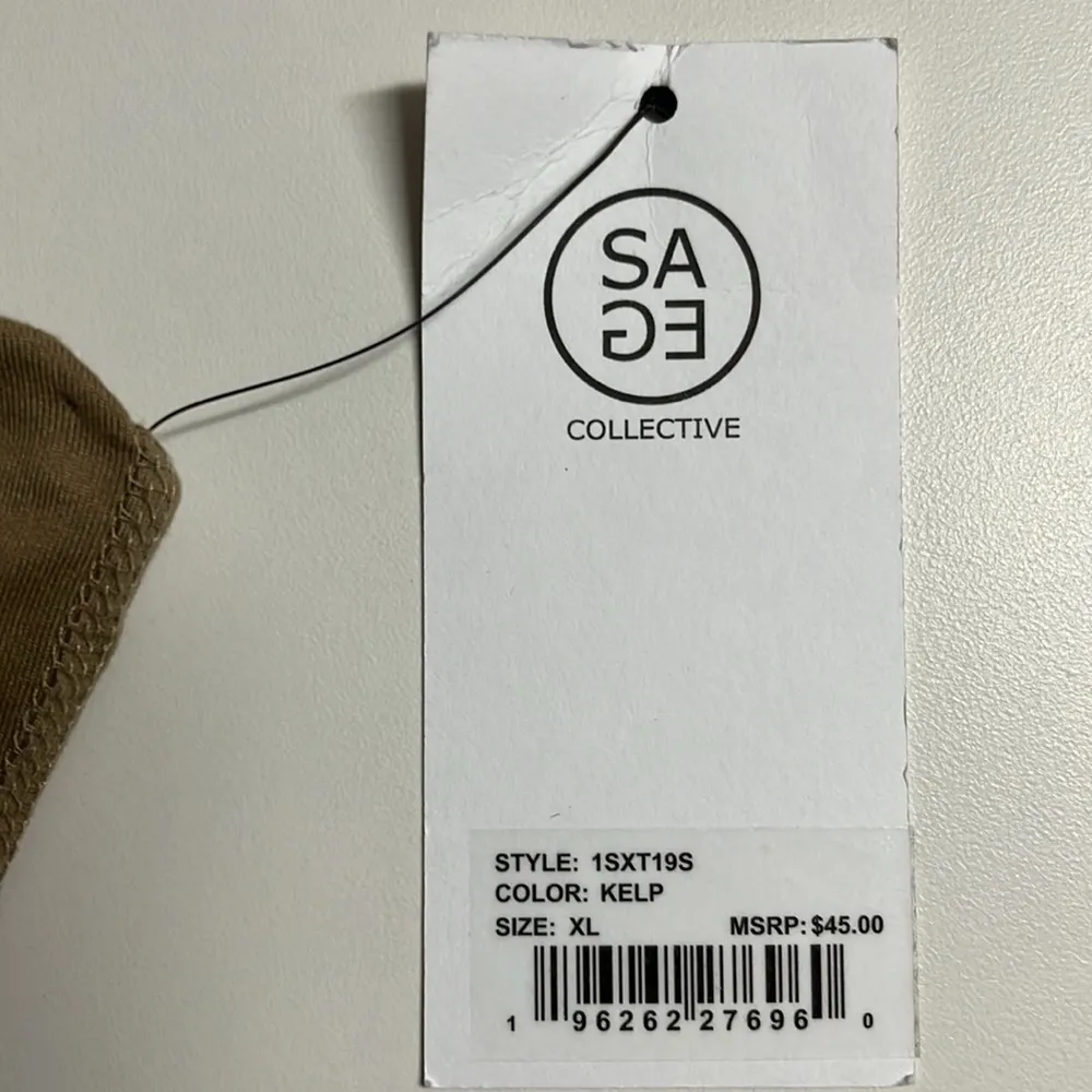 NWT  bra XL neutral sports bra zipper stretchy wireless racerback - Image 5