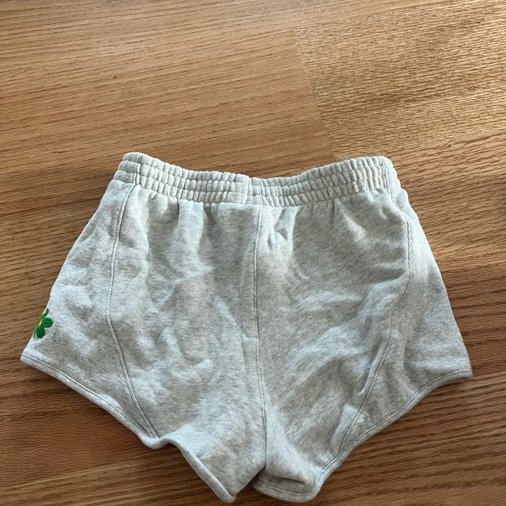 Grey lounge shorts - Image 3