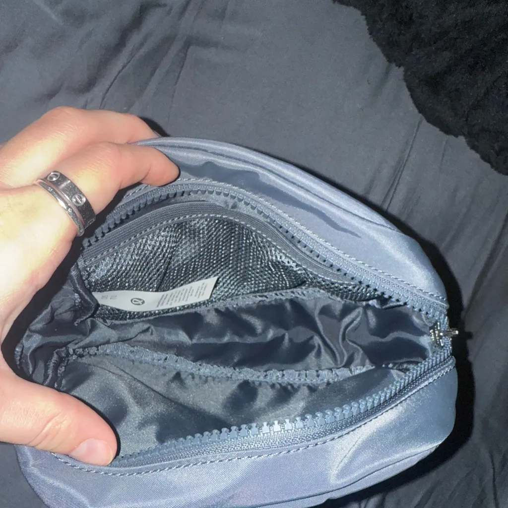 lululemon athletica grey Cosmetic Bag - Image 2